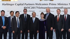 Thủ tướng Nguyễn Xuân Phúc và đại diện các doanh nghiệp Việt Nam và Hoa Kỳ 