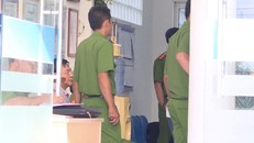 Cảnh sát khám nghiệm hiện trường vụ cướp tại Vĩnh Long.