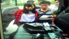 Bắt nữ quái cùng 15 bánh heroin tại cây xăng.