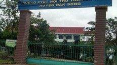 Trường DTNT huyện Đắk Song nơi ông Nam công tác.