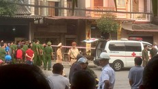 Cảnh sát phong tỏa hiện trường vụ nổ.