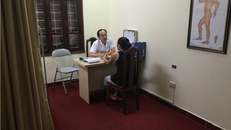 Phúc Minh Đường khám xét thì ít mà quảng cáo bán các loại thuốc thì nhiều 