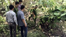 Tổ công tác kiểm tra hiện trường xả thải