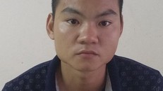 Tài xế Đồng Quốc Cường tại cơ quan công an sau khi đầu thú. Ảnh: Tuổi Trẻ.