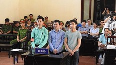 Từ trái qua, các bị cáo Lương, Sơn và Quốc.