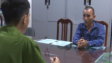 Lê Văn Thương đang khai với Cơ quan điều tra