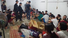 Hiện trường sới bạc khủng bị phát hiện, bắt giữ tối 29/7