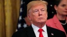 Tổng thống Mỹ Donald Trump tại Nhà Trắng hôm 24/10. Ảnh: Reuters.