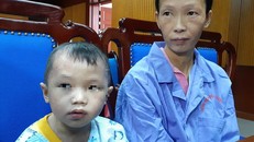 Bé Chung Ngọc Thuyên sau 10 ngày điều trị. Ảnh: T.L