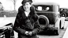 Katharine Weber luôn thích tìm kiếm những cuộc phiêu lưu mới dù còn trẻ hay đã già