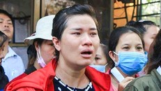 Nhiều người bật khóc khi hay tin bị mất việc