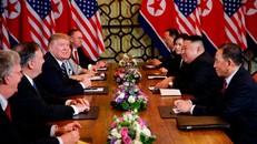  Hai phái đoàn họp tại hội nghị thượng đỉnh Mỹ - Triều lần 2 (Ảnh: AP)