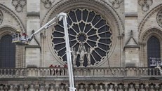 Pháp cảnh báo việc lừa đảo quyên góp phục dựng Nhà thờ Đức Bà Paris