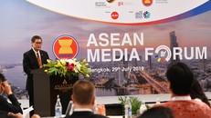 Tổng Thư ký ASEAN Dato Lim Jock Hoi phát biểu tại hội nghị. (Nguồn: Vietnam+)