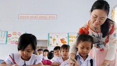 Ngay từ bậc mầm non, tiểu học, các trường học đã chú trọng rèn luyện cho HS nếp sống văn hóa và các giá trị nhân văn.