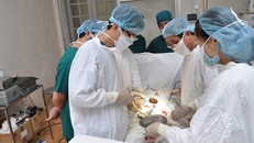 Hầu hết các bệnh viện phải sử dụng kháng sinh thế hệ mới trong điều trị cho người bệnh do tình trạng kháng kháng sinh ngày càng gia tăng.