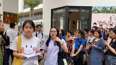 Dịch bệnh căng thẳng, các địa phương đồng loạt cho học sinh THPT nghỉ