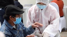 Hà Nội bắt đầu triển khai xét nghiệm nhanh Covid-19. (Ảnh: P.Q)