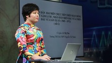 Các trường tại Hà Nội đẩy mạnh việc giảng dạy, học tập qua internet và truyền hình để bảo đảm kế hoạch năm học. (Nguồn internet)