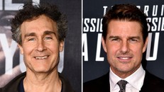 Đạo diễn Doug Liman (trái) và tài tử Tom Cruise.