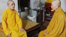 Đức Đệ tam Pháp chủ - Trưởng lão HT.Thích Phổ Tuệ và Đức Trưởng lão HT.Thích Trí Quảng đàm đạo