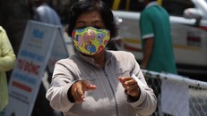 Từ ngày 5/8, TPHCM xử phạt nếu không đeo khẩu trang nơi công cộng