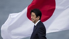 Khi Abe rời nhiệm sở, ông bỏ lại sau lưng những thành tích pha trộn.