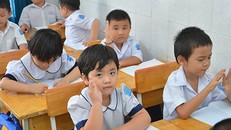 Sách giáo khoa tiếng Việt lớp 1 'nhiều sạn': Trách nhiệm thuộc về ai?