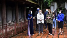 Thi ký họa Văn Miếu - Quốc Tử Giám