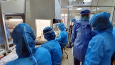 Ngày 23/8: Thêm 10.266 ca mắc COVID-19, 6.945 bệnh nhân được công bố khỏi