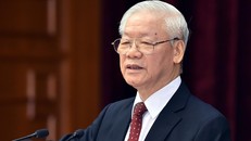 Tổng Bí thư Nguyễn Phú Trọng phát biểu bế mạc Hội nghị lần thứ tư BCH Trung ương Đảng khóa XIII