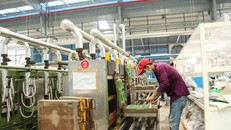 Long An: Phục hồi kinh tế - xã hội gắn với đảm bảo an toàn phòng, chống dịch COVID-19