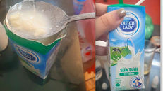 Theo phản ánh của chị Thảo, phần sữa bên trong hộp sữa tươi Dutch Lady 180ml đã bị vón cục gần hết và bốc ra mùi hôi nồng rất khó chịu. (Ảnh do NVCC)