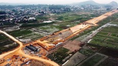 Nhà thầu thi công đoạn tuyến cao tốc Bắc-Nam phía Đông. 