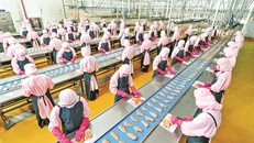 Kiểm soát lạm phát, ổn định kinh tế vĩ mô, bảo đảm các cân đối lớn của nền kinh tế