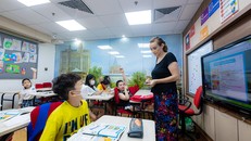 Apax Holdings xây dựng mô hình 'học tiếng Anh như tiếng Việt'