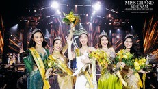 Đoàn Thiên Ân đăng quang Hoa hậu Hoà bình Việt Nam 2022