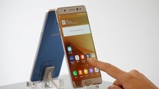 Note 7 đang khiến Samsung Electronics lao đao. Ảnh: Reuters