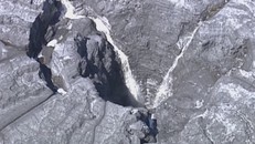 Hố tử thần lớn xuất hiện ở bang Florida. Ảnh: Tampabay