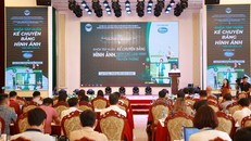 Dự án 'Phát triển báo chí Việt Nam' tổ chức hoạt động tập huấn và tặng quà cho trẻ em Lai Châu