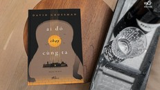 Ai đó chạy cùng ta - Cuộc phiêu lưu vào thế giới văn học Israel 