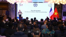 Quang cảnh Phiên hội thảo "Thành phố thông minh - số hóa". Ảnh: Văn Điệp