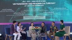 Các đại biểu tham gia tọa đàm chia sẻ nhiều kinh nghiệm để hình thành thói quen đọc sách cho trẻ. 