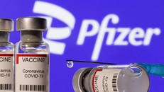 Pfizer thua lỗ do sản phẩm liên quan đến dịch COVID-19 ế ẩm