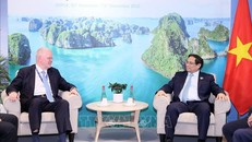 Thủ tướng Phạm Minh Chính gặp Tổng giám đốc Ngân hàng HSBC Noel Quinn. Ảnh: Dương Giang