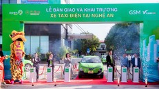 Sơn Nam là một trong những doanh nghiệp mới bắt tay cùng GSM chuyển đổi sang ô tô điện để chạy taxi. 