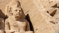 Ai Cập khai quật tượng Pharaoh Ramses II