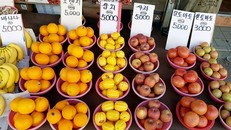 Người Hàn Quốc chán ăn trái cây vì giá tăng vọt