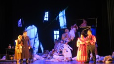 Sân khấu dành cho thiếu nhi - "Vùng đất màu" đang chờ mùa bội thu