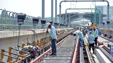 TP Hồ Chí Minh: Gấp rút hoàn thành các cầu bộ hành nhà ga metro Bến Thành - Suối Tiên